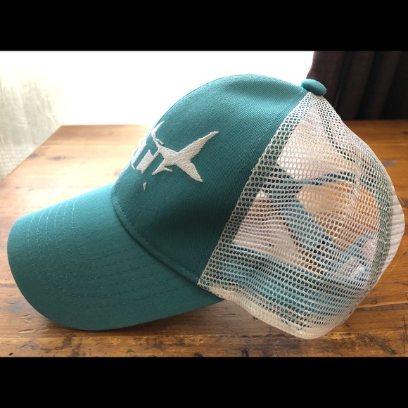 YETI - Picture 3 of 3